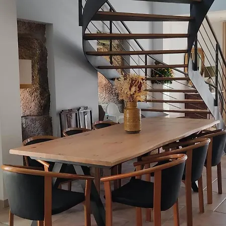 Villa Tauria- Em Aldeia Medieval