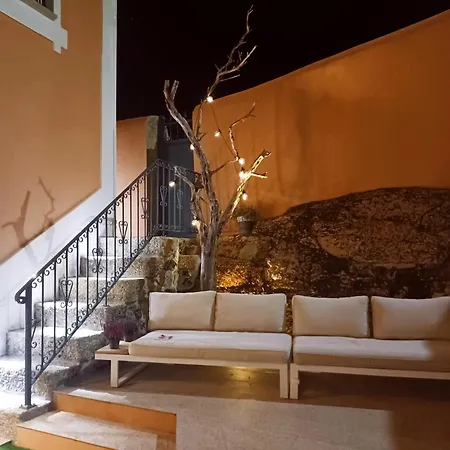 فيلة Tauria- Em Aldeia Medieval سابوجال