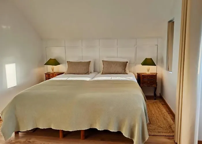 Tauria- Em Aldeia Medieval וילה