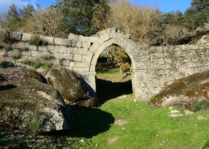 וילה Tauria- Em Aldeia Medieval סבוגאל