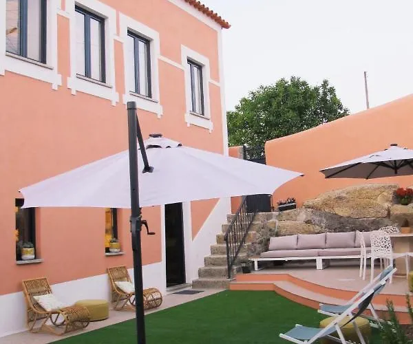 Tauria- Em Aldeia Medieval * סבוגאל