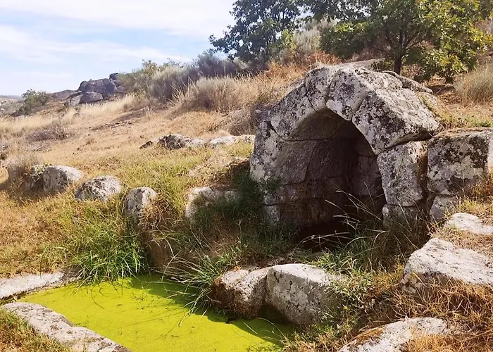 Tauria- Em Aldeia Medieval *